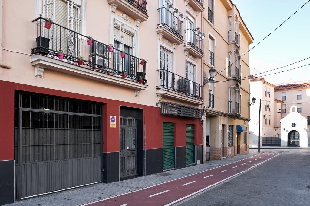 Urbanchicmalaga 3 Bedroom Spacious Quiet Historic Malaga Apt Екстериор снимка