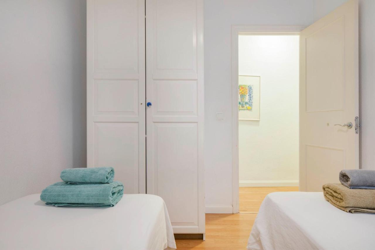 Urbanchicmalaga 3 Bedroom Spacious Quiet Historic Malaga Apt Екстериор снимка