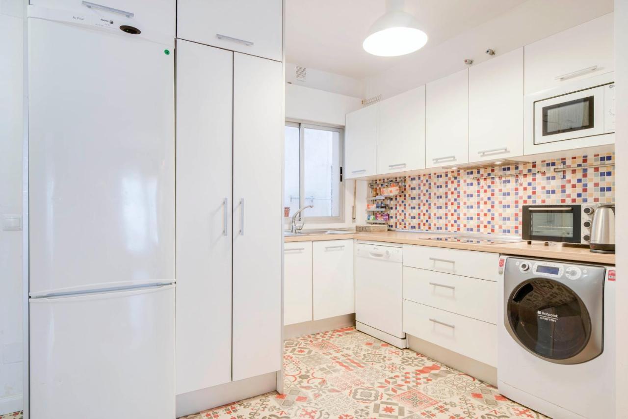 Urbanchicmalaga 3 Bedroom Spacious Quiet Historic Malaga Apt Екстериор снимка