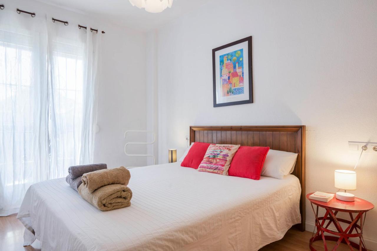 Urbanchicmalaga 3 Bedroom Spacious Quiet Historic Malaga Apt Екстериор снимка