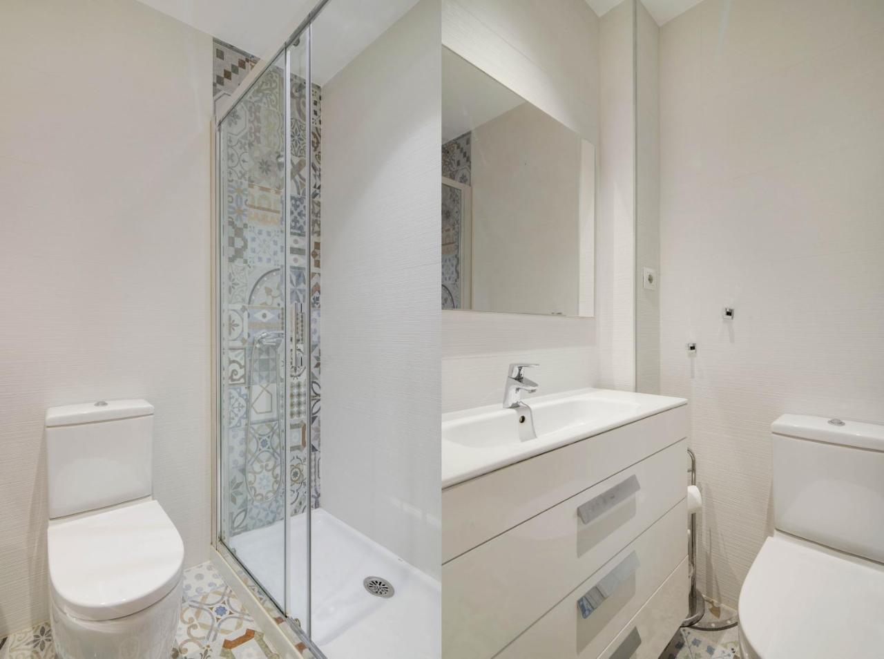 Urbanchicmalaga 3 Bedroom Spacious Quiet Historic Malaga Apt Екстериор снимка